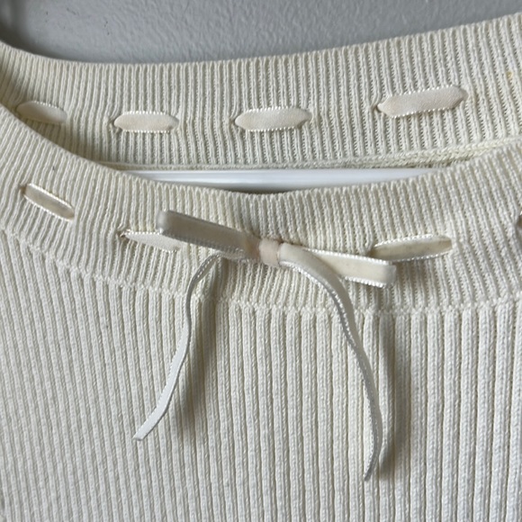 Tommy Hilfiger Medium Sweater - Picture 4 of 8